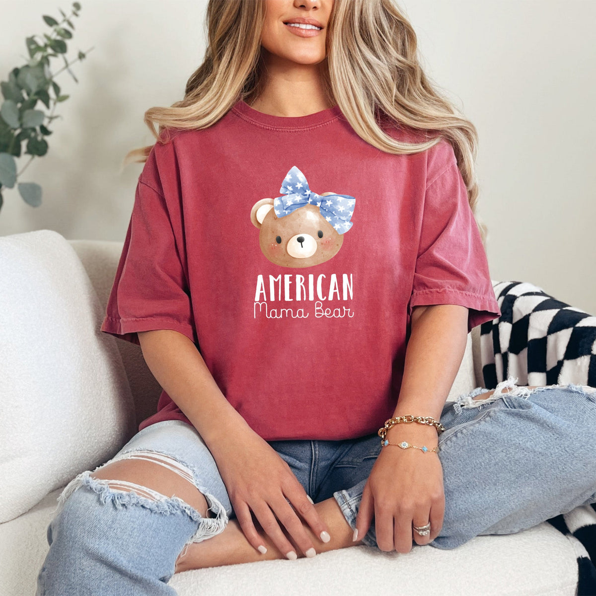 Cuddle Sleep Dream Crimson / Small American Mama Bear  | Adult Tshirt