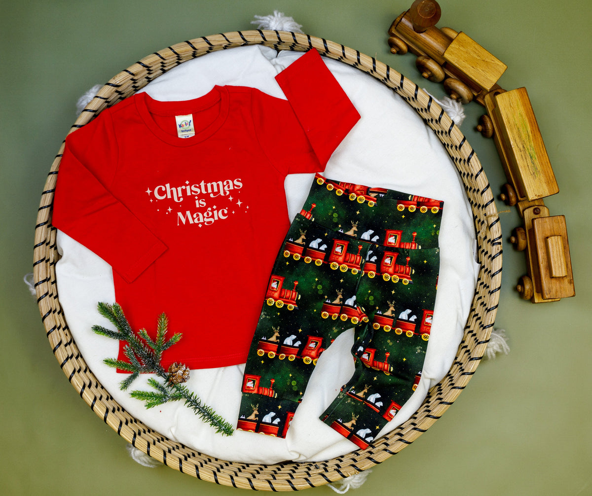 Cuddle Sleep Dream Graphic Tee Christmas is Magic | Infant/Toddler/Youth Tshirt