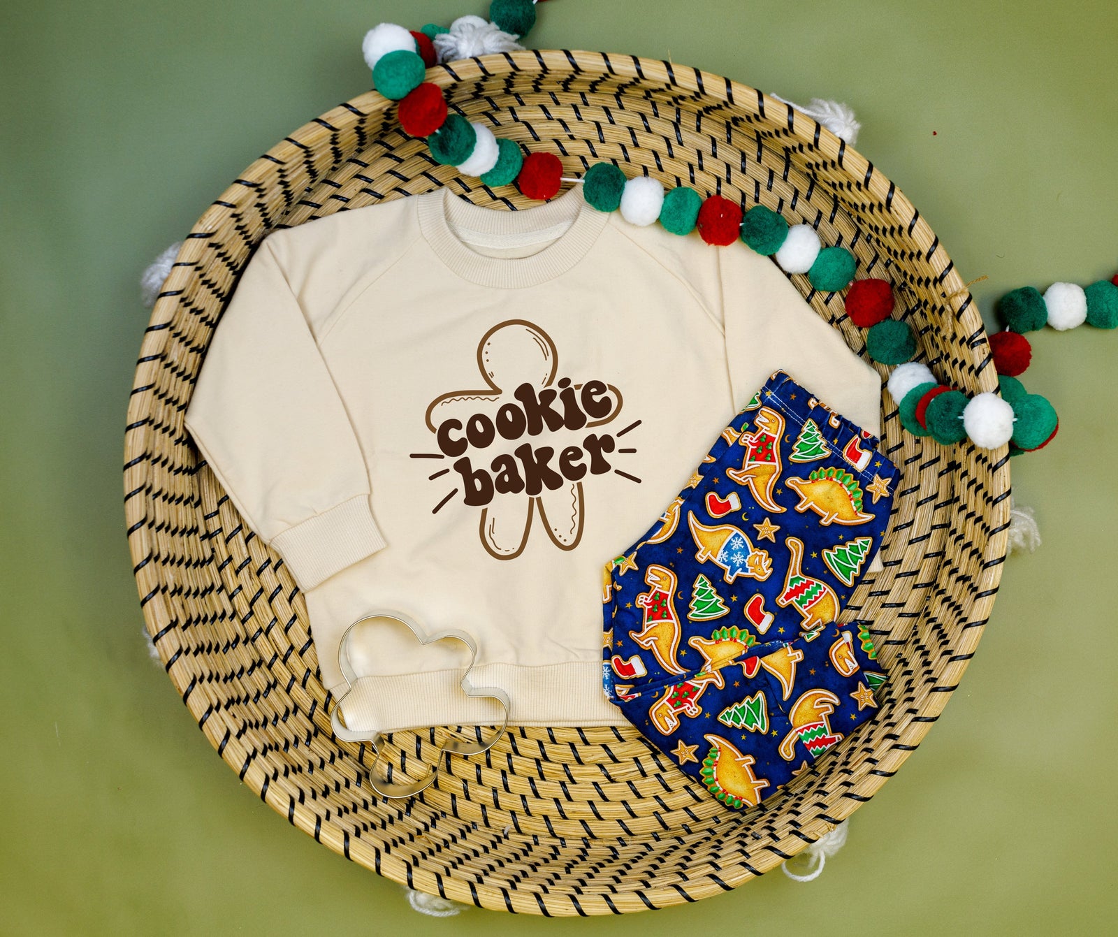 Cuddle Sleep Dream Cookie Baker/Taster | Cream Terry Sweatshirt