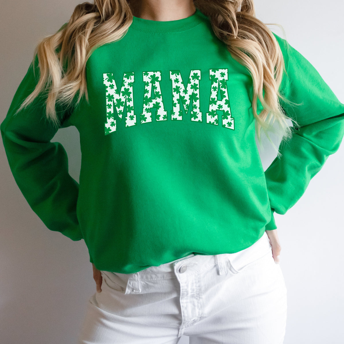 Cuddle Sleep Dream Mama Shamrock | St. Patrick&#39;s Day Sweatshirt