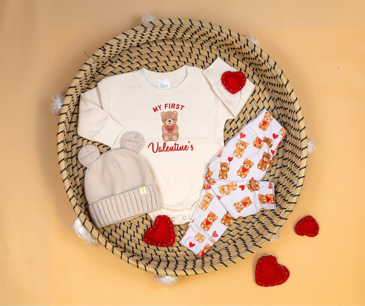 Cuddle Sleep Dream My First Valentine&#39;s Bear | Natural Oversized Bodysuit