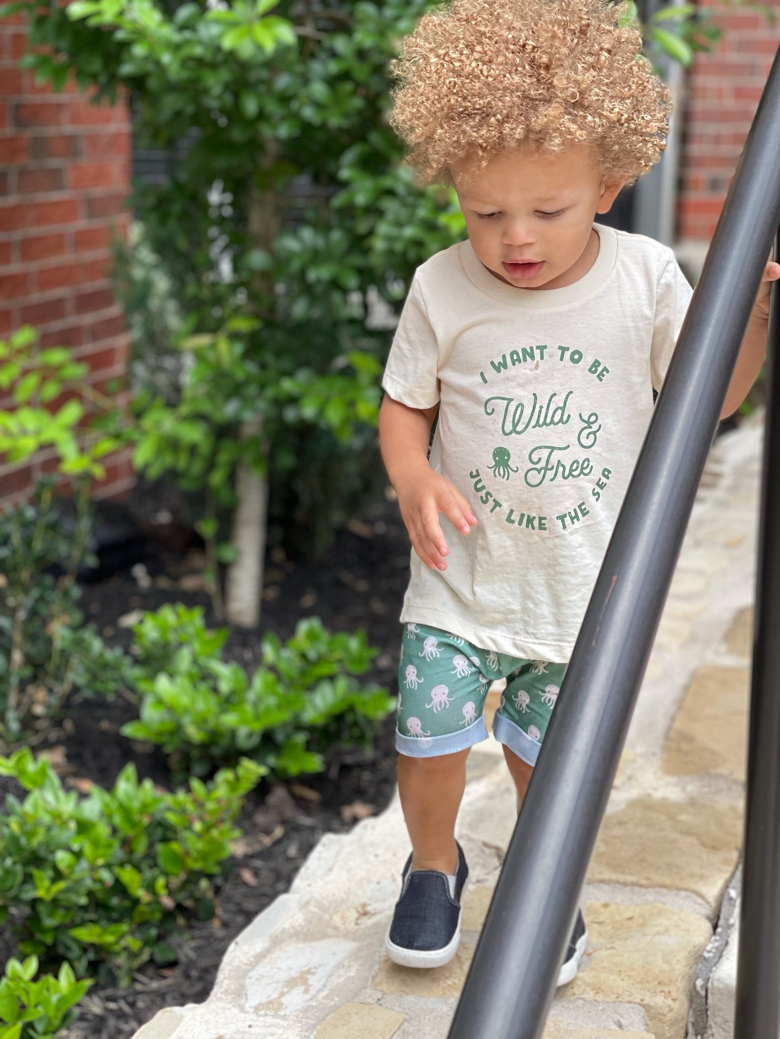 Cuddle Sleep Dream Graphic Tee Wild & Free Octopus | Infant Tshirt