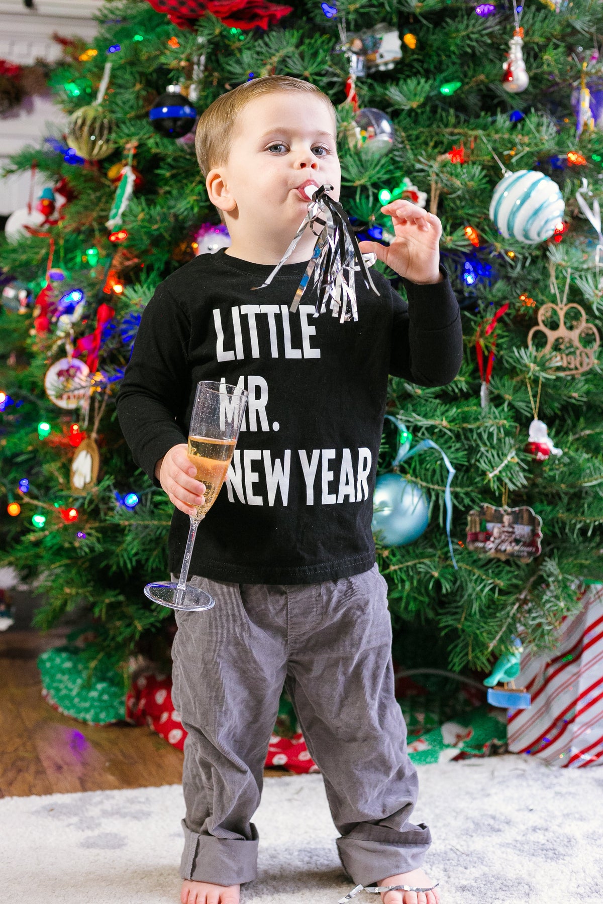Cuddle Sleep Dream Kid Tshirt Little Mr. New Year | Black Tshirt