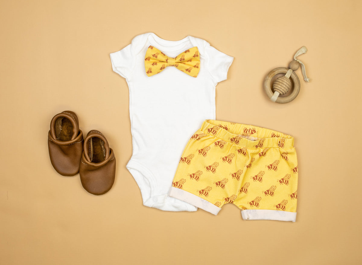 Cuddle Sleep Dream Bowtie Bodysuit Bees Bowtie Bodysuit