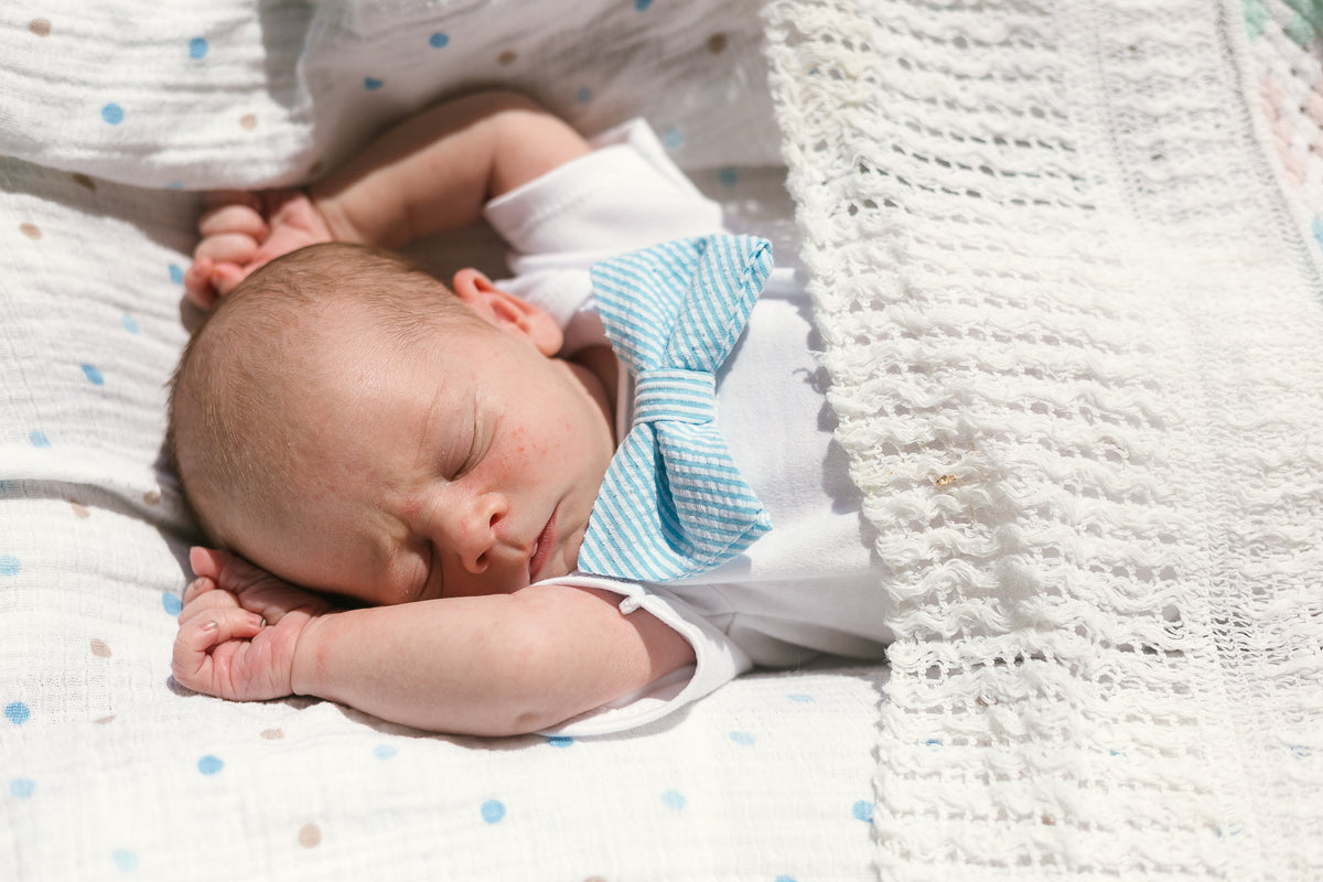 Cuddle Sleep Dream Bowtie Bodysuit Blue Seersucker Bowtie Bodysuit