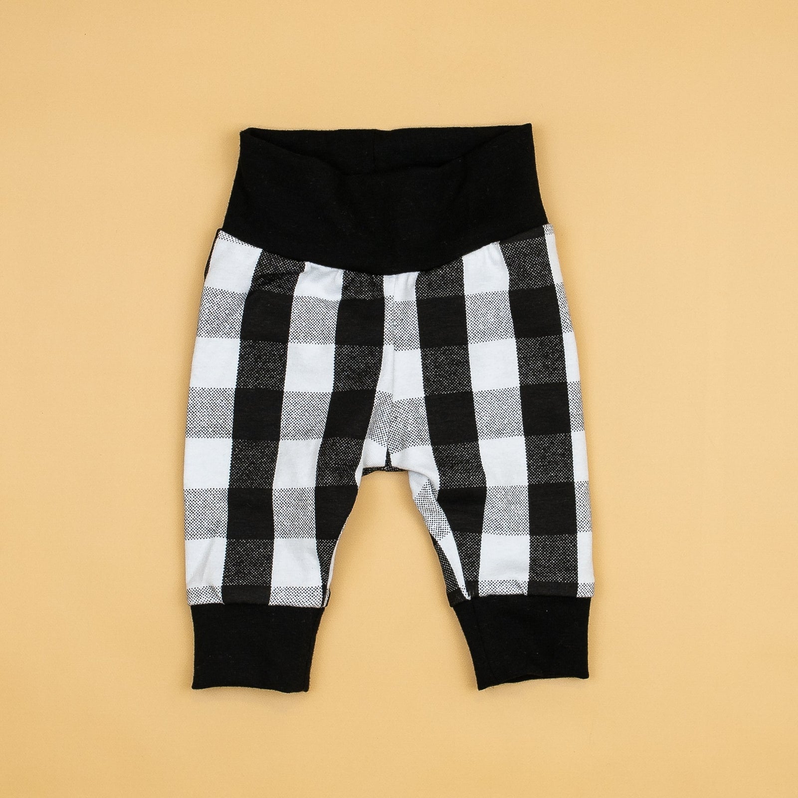 Cuddle Sleep Dream Leggings Black/White Buffalo Leggings