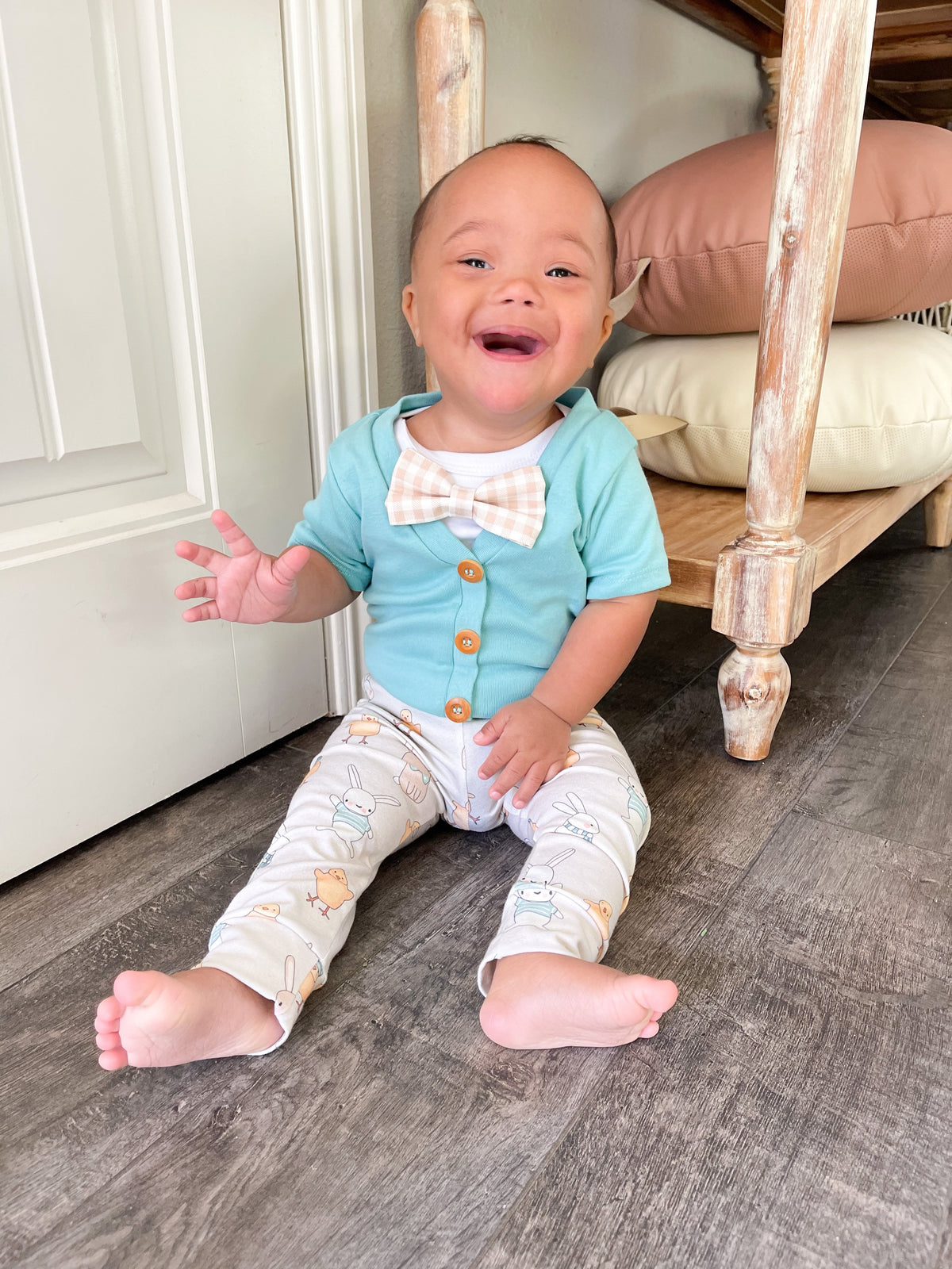 Cuddle Sleep Dream Leggings Chicks &amp; Bunnies Leggings