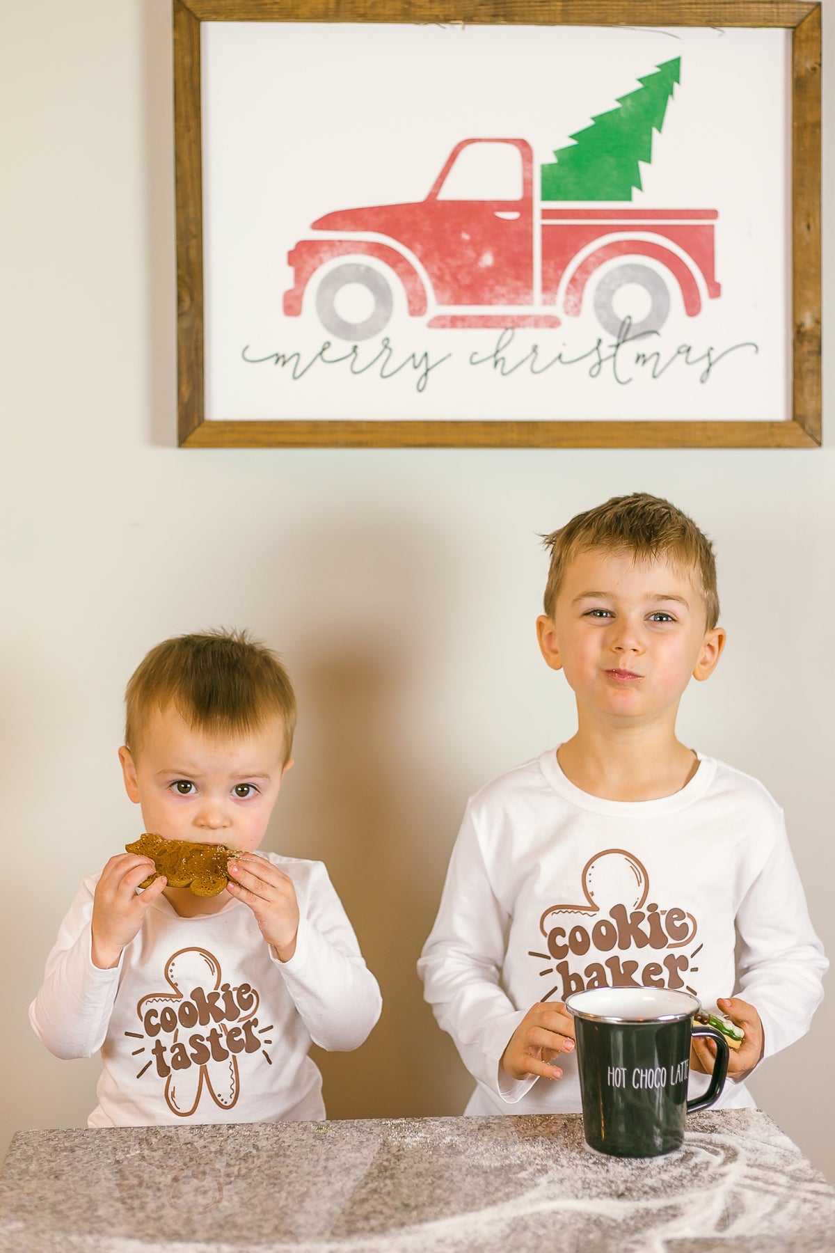 Cuddle Sleep Dream Cookie BAKER Tshirt
