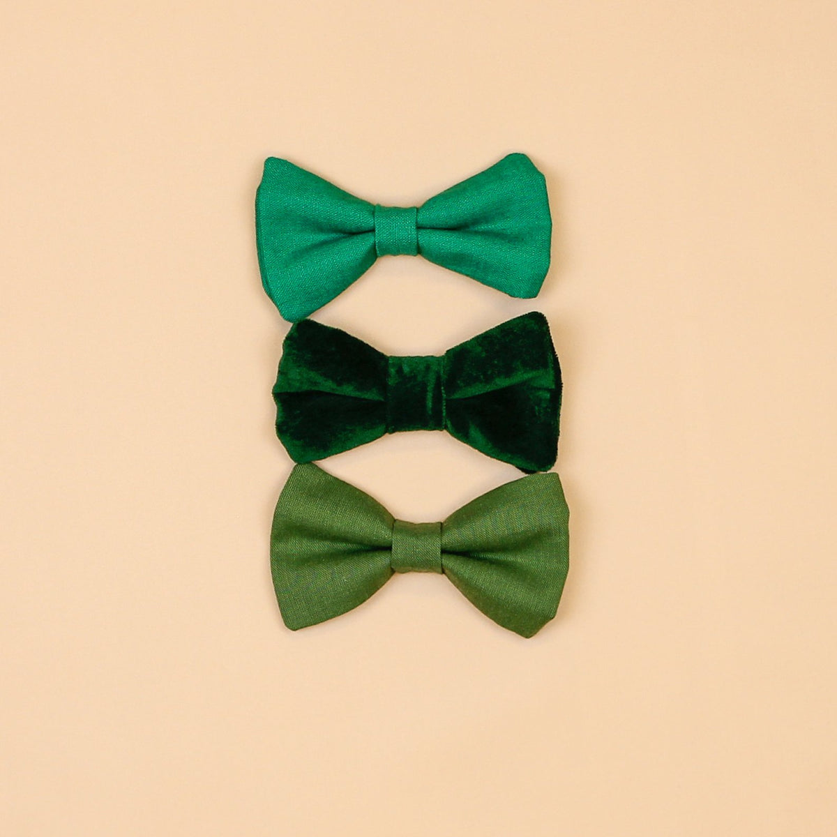 Cuddle Sleep Dream Ties Dark Green Snap-On Tie