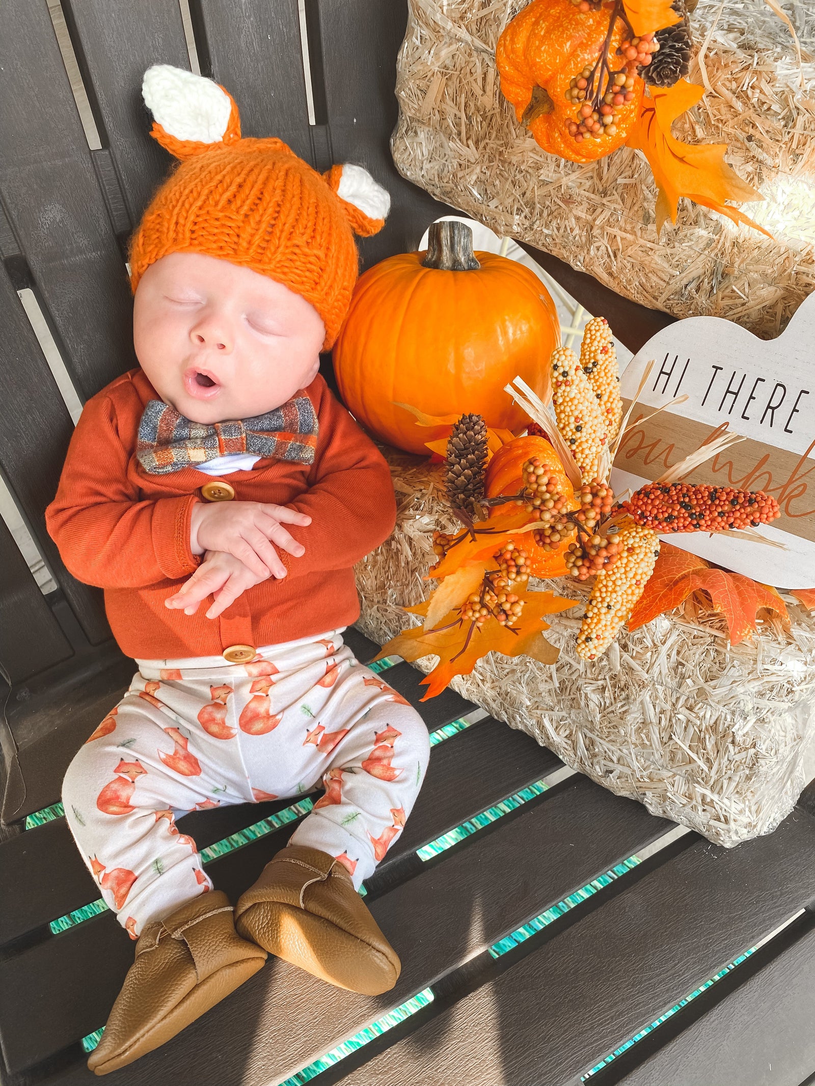 Cuddle Sleep Dream Bundles Full Cardigan Outfit | Fall Fox