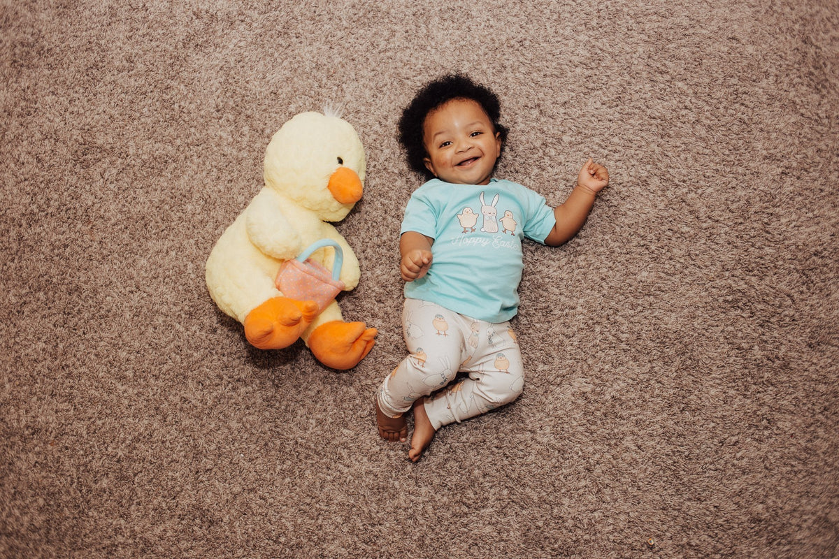 Cuddle Sleep Dream HOPPY Easter Chicks &amp; Bunny | Tshirt