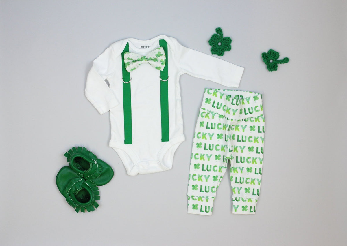 Cuddle Sleep Dream Oh Snap Kelly Green Suspenders | Shamrocks on White Bowtie