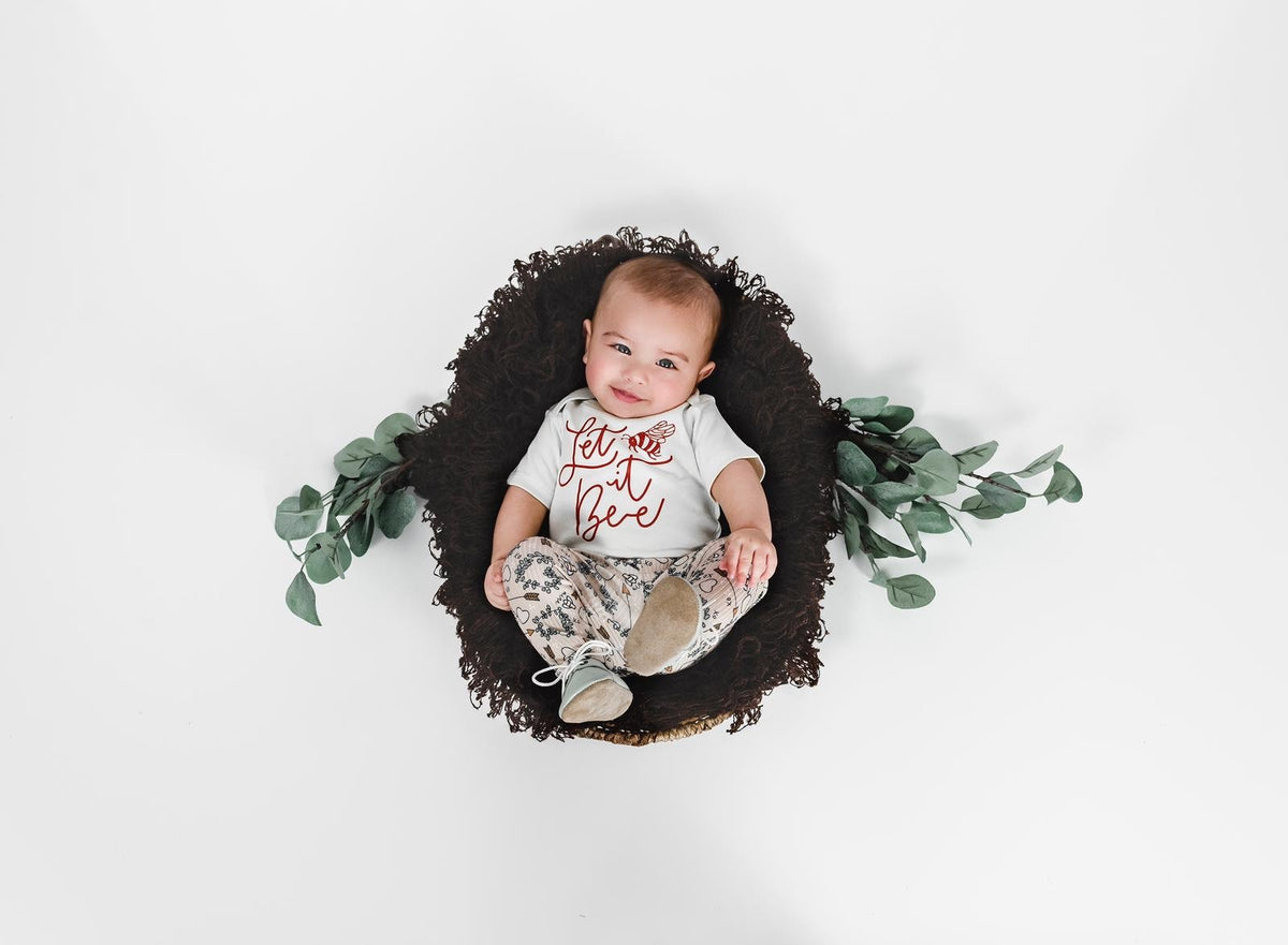 Cuddle Sleep Dream Let it Bee Bodysuit