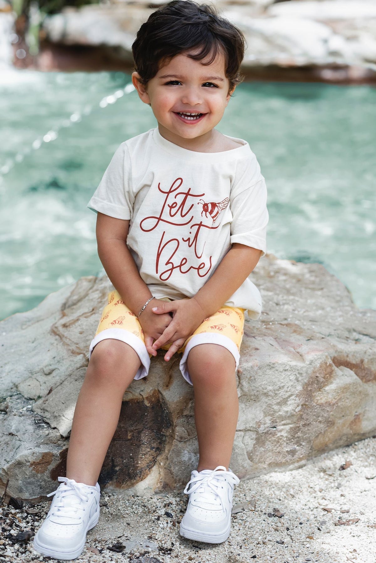 Cuddle Sleep Dream Let it Bee | Organic Tshirt