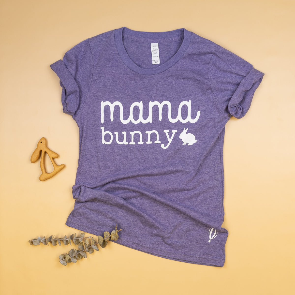 Cuddle Sleep Dream Mama Bunny | Heather Purple Unisex Tshirt