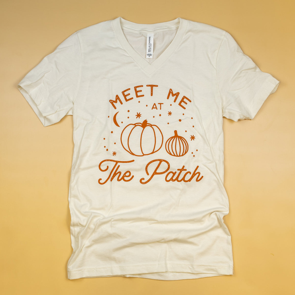 Cuddle Sleep Dream Meet Me at the Patch | Adult Vintage White Unisex Vneck Tshirt