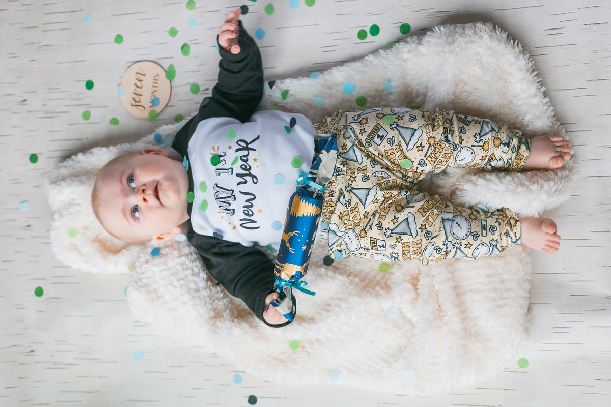 Cuddle Sleep Dream Slim Joggers New Year Gold Slim Joggers