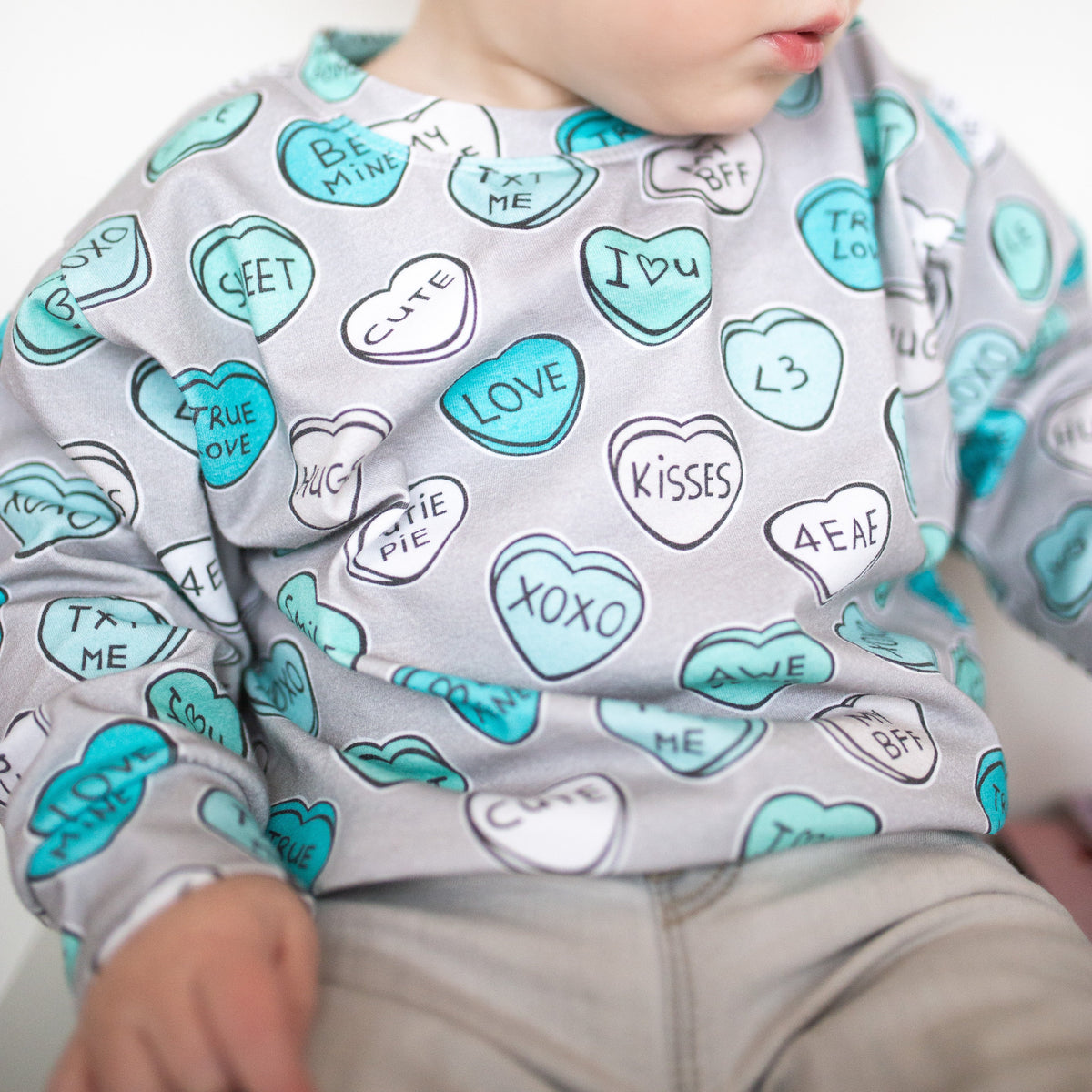 Cuddle Sleep Dream Sweater Valentine Candy Hearts Pullover