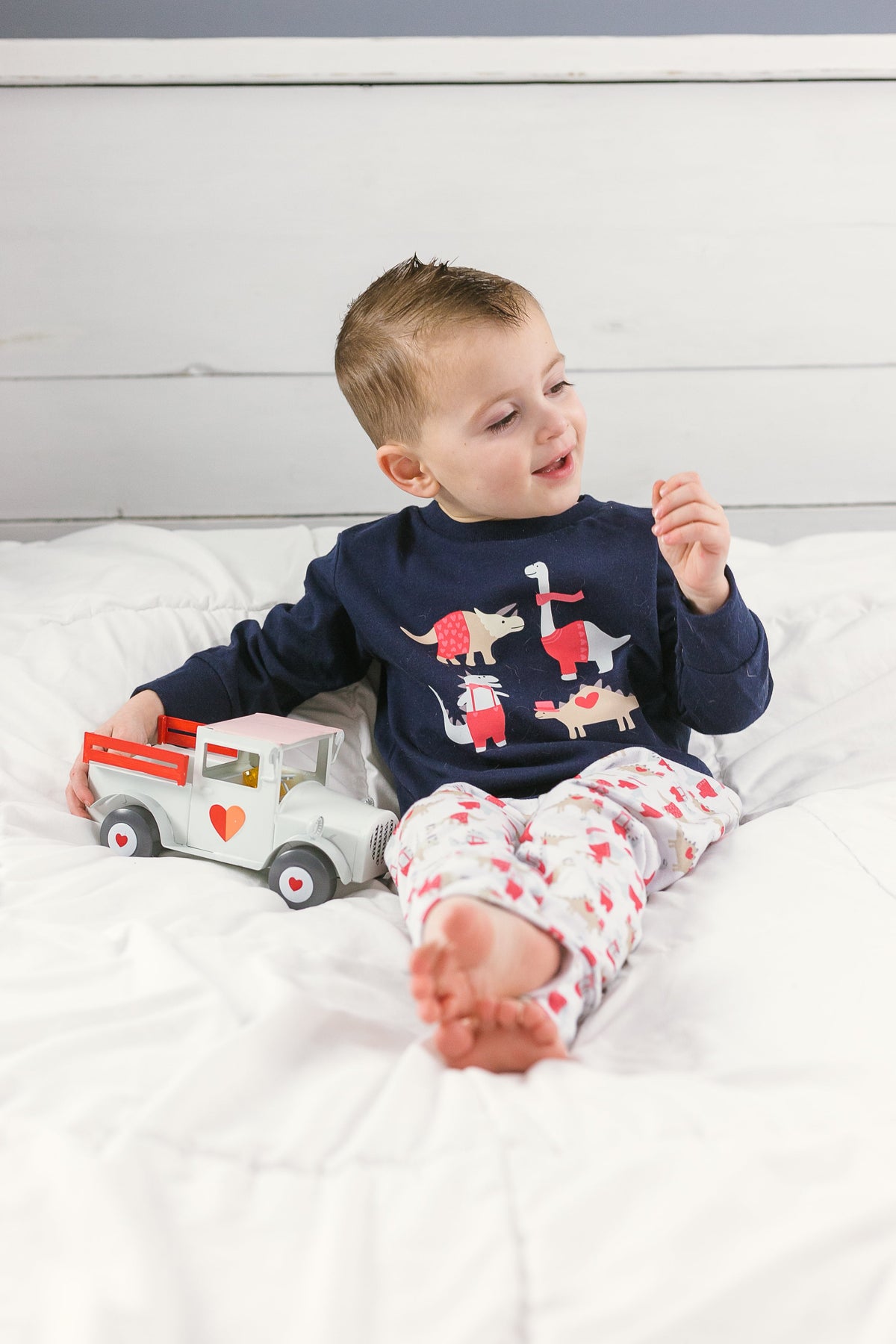 Cuddle Sleep Dream Valentine Dapper Dinos | Navy Tshirt