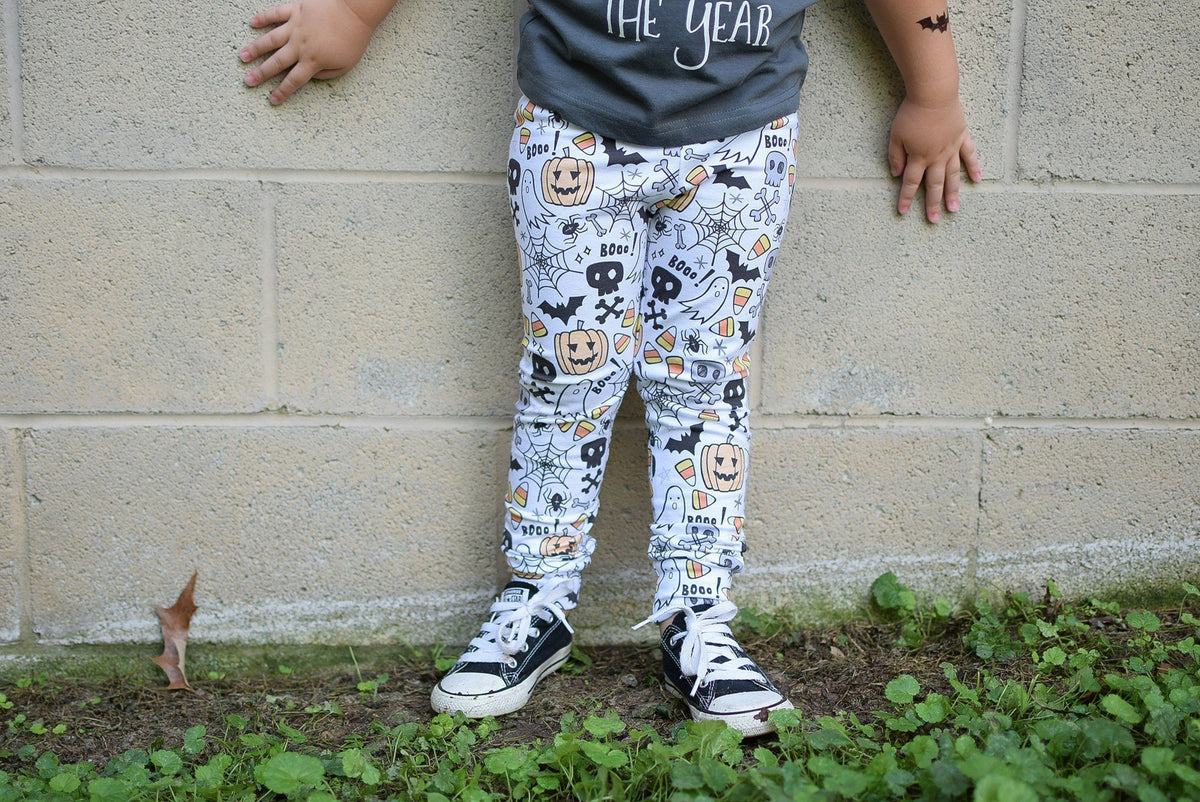 Cuddle Sleep Dream Leggings Halloween Toss Leggings